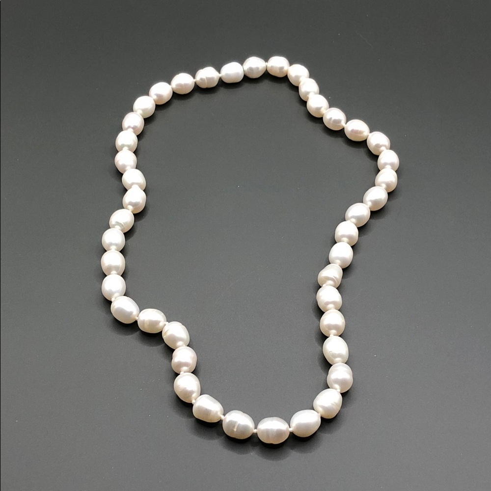 Genuine cultured ring pearls beaded collar necklace hidden clasp single strand .